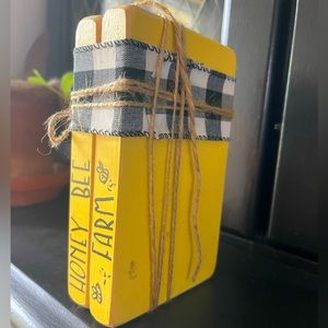 Honey Bee farm block set